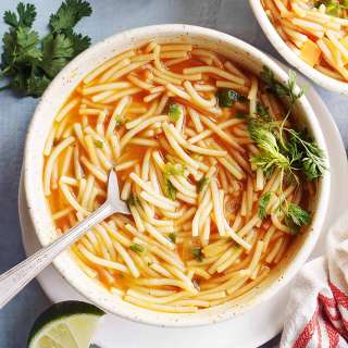 Sopa De Fideo (Step by step)