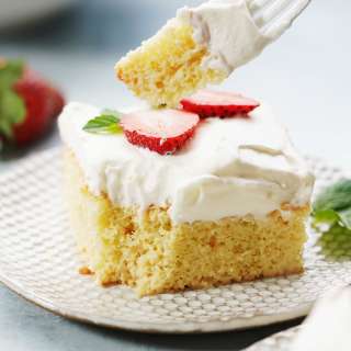 Pastel De Tres Leches (Cake)