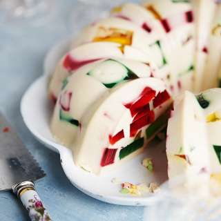 Easy Gelatina De Mosaico (Mosaic Jello)
