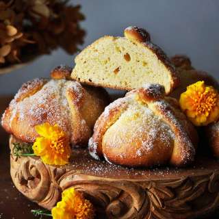 Pan De Muerto (Day Of The Dead Bread)