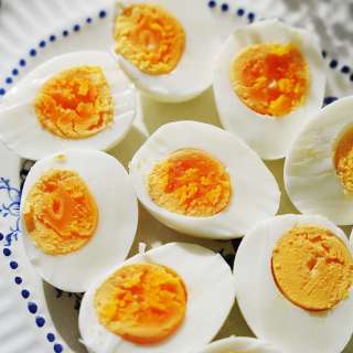 Huevos Cocidos (Boiled Eggs)