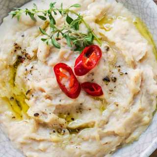 Easy Cannellini Bean Dip