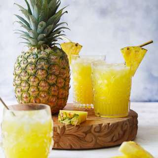 Pineapple Agua Fresca (Agua De Piña)