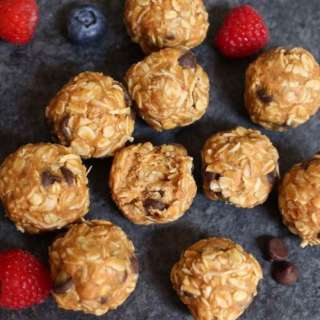 Quick and Easy Peanut Butter Protein Energy Balls
