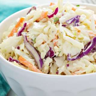 Creamy Coleslaw to Serve with Salmon Patties