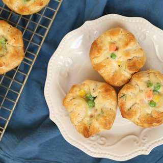 Easy Pot Pie Muffins