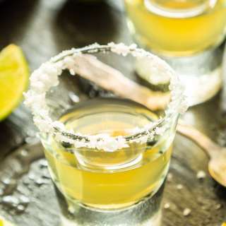 Best Cheap Drink: Lemon Drop Shot Recipe