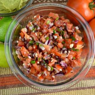 Easy Homemade Tomato Salsa