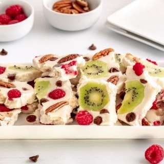 How to Make Yogurt Bark