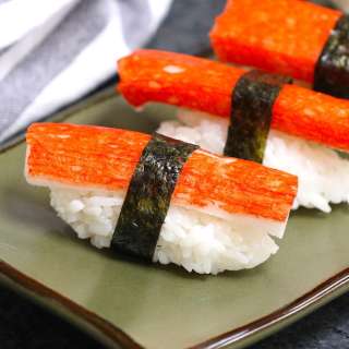 Kanikama Sushi (Nigiri)