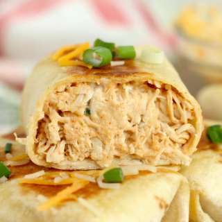 Buffalo Ranch Chicken Wraps