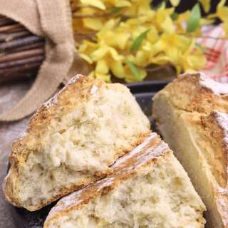 Quick Bread: No Rest, No Eggs!