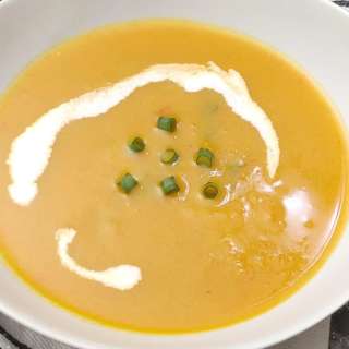 Easy Carrot and Sweet Potato Soup