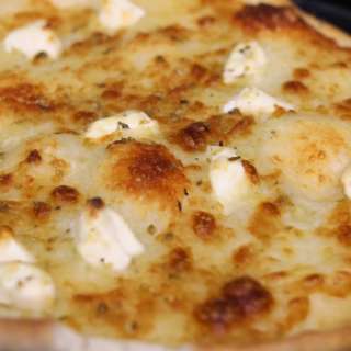 Easy Cheese Pizza