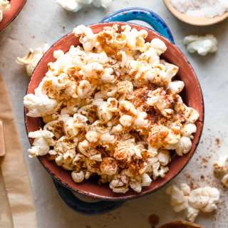 Healthy Cinnamon Popcorn (Vegan & Gluten Free)