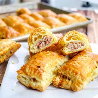 Vietnamese Pork Pastries (Pâté Chaud or Bánh Patê Sô)