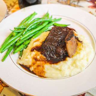 Carbonnade Flamande (Flemish Braised Short Rib Stew)