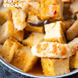 Vietnamese Braised Tofu and Mushrooms - Đậu Hũ Kho Nấm