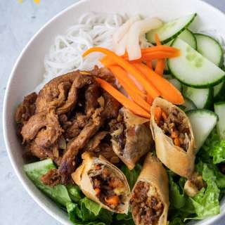 Vietnamese Grilled "Chicken" Vermicelli Bowl - Bún Thịt Nướng