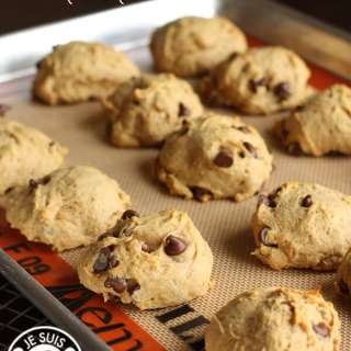 Pumpkin Chocolate Chip Cake Cookies