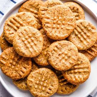 Almond Flour Peanut Butter Cookies