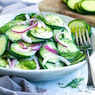 Creamy Cucumber Dill Salad with Onion