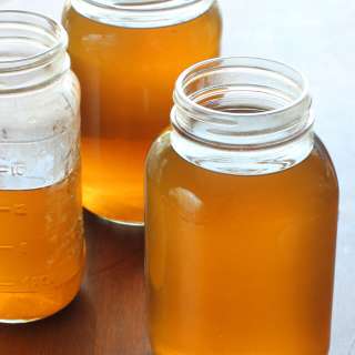 Slow Cooker Vegetable Broth