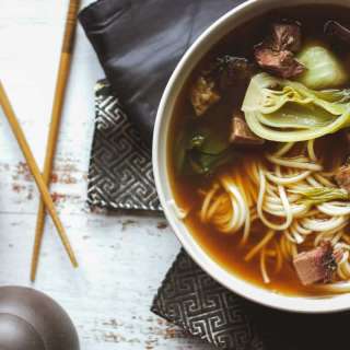 Taiwanese Beef Noodles with Smoked Beef