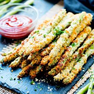 Oven-Baked Parmesan Asparagus Fries