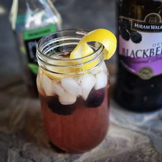 Southern Comfort Blackberry Bramble Style Arnold Palmer