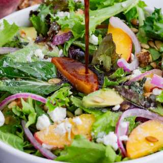 Peach Salad with Avocado