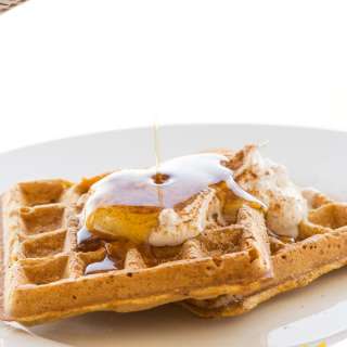 Vegan Pumpkin Waffles