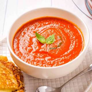 Instant Pot Tomato Soup