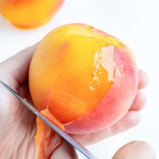 How to Peel Peaches