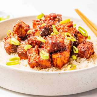 Easy, Spicy Gochujang Tofu