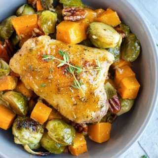 Maple Glazed Oven-Bake Chicken Thighs with Veggies