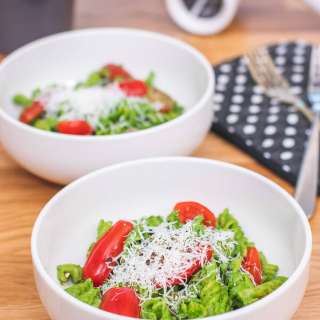 Vegan Miso Spinach Pesto Pasta