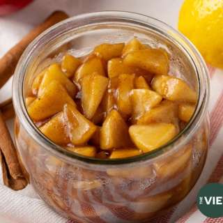 Vegan Apple Pie Filling (that's not too sweet!)