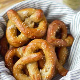 Bavarian Beer Pretzels
