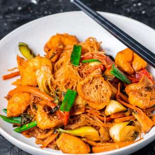 Vegan Tom Yum Fried Vermicelli Noodles