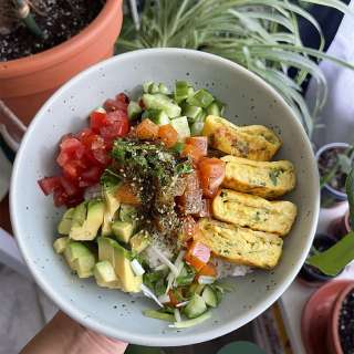 Vegan Salmon Poke Bowl