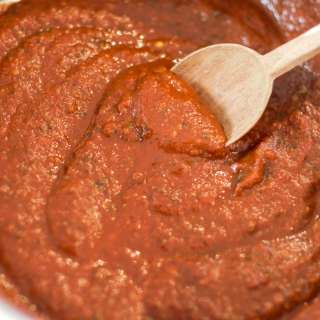 Zesty New York Style Pizza Sauce