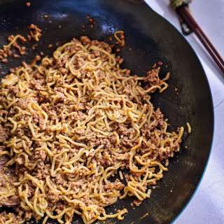 Spicy Szechuan Dan Dan Noodles with Ground Pork