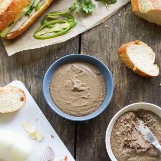 Chicken Liver Pâté (great for bánh mì)