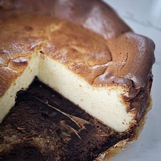 Basque Tarta de Queso: Burnt Style Cheesecake