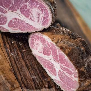 Homemade Maple and Black Pepper Buckboard Bacon
