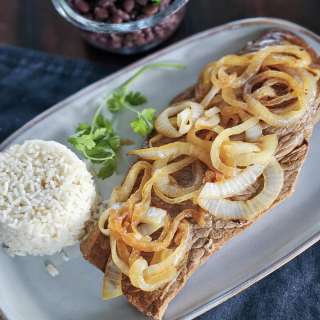 Cuban Palomilla Steak: Bistec de Palomilla