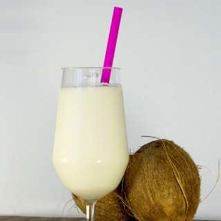 Refreshing Coconut Smoothie Recipe – Cocada Venezolana