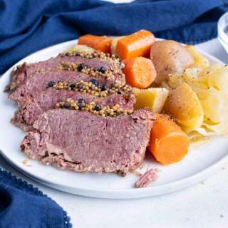 Instant Pot Corned Beef and Cabbage Recipe