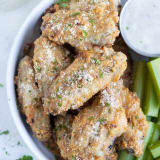 Baked Garlic Parmesan Wings Recipe